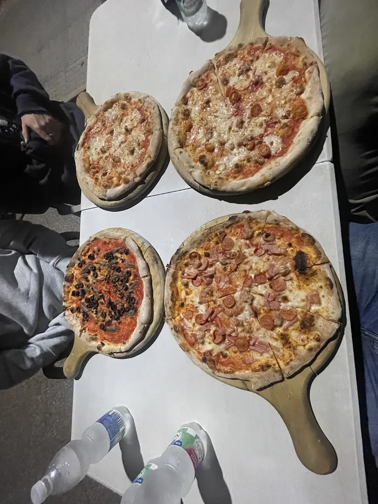 Menu_Genuino - la pizza italiana | Pizzería_Burguillos_image_5