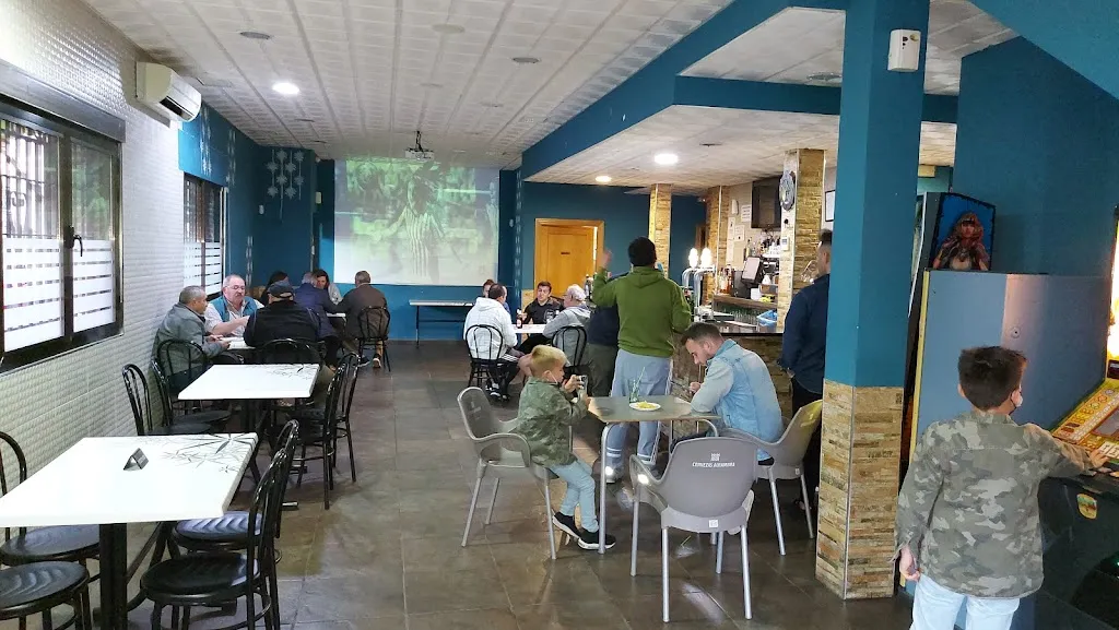 Bar El MM restaurant in Burguillos