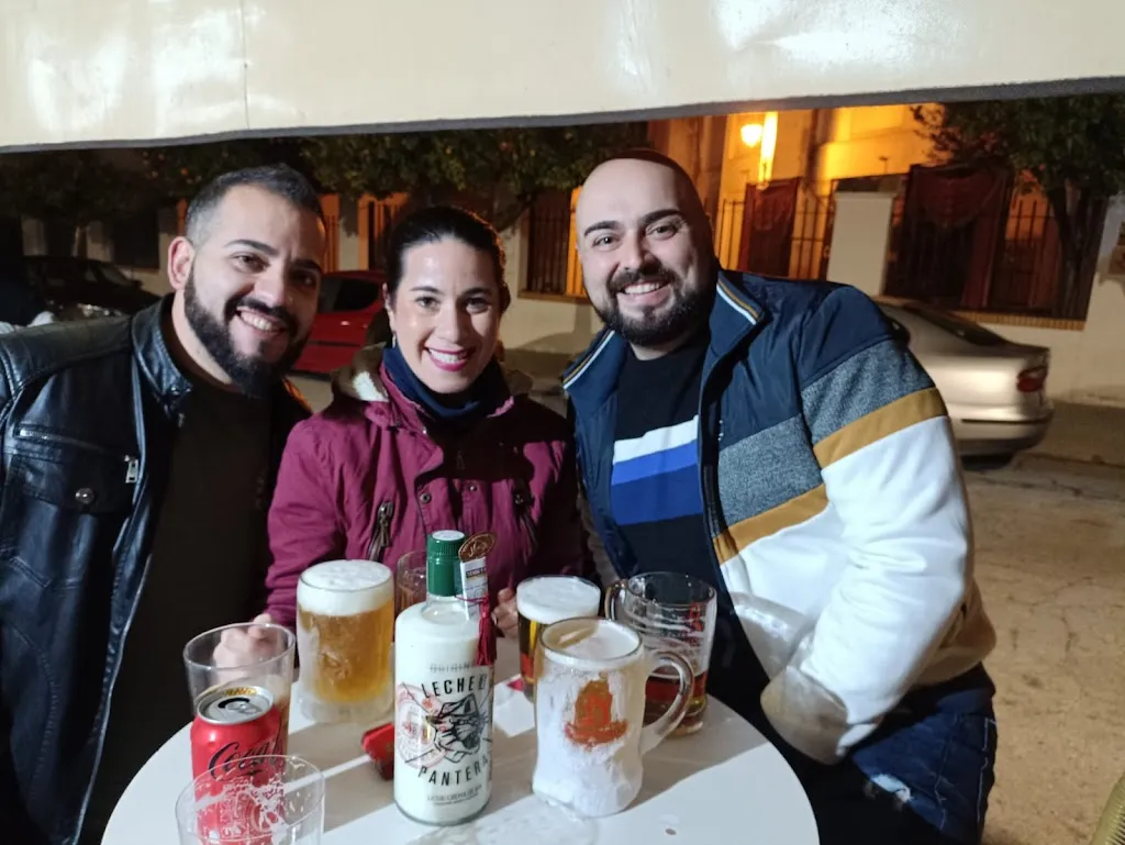 Eduardo oliva_Bar El Gato_Burguillos_review