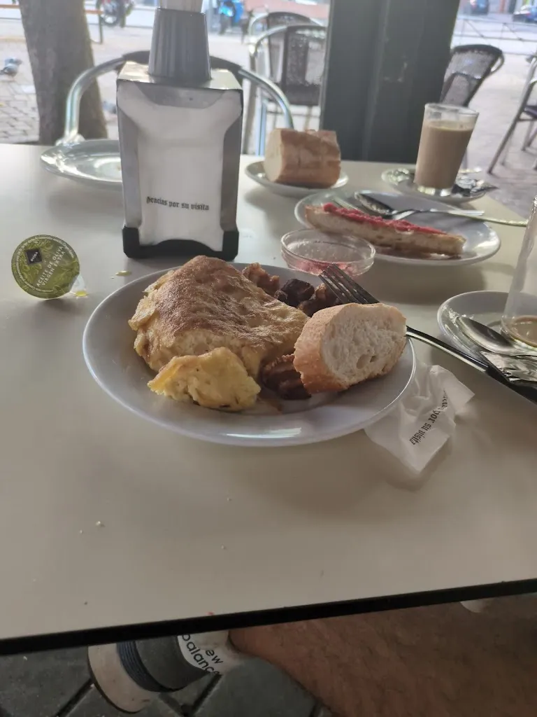 Guzmán El bueno_LA CAMPANA DE LEÓN SL_Campana La_review