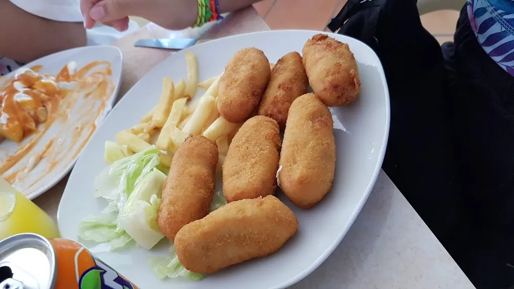 Menu_Bar De La Piscina_Cañada Rosal_image_9