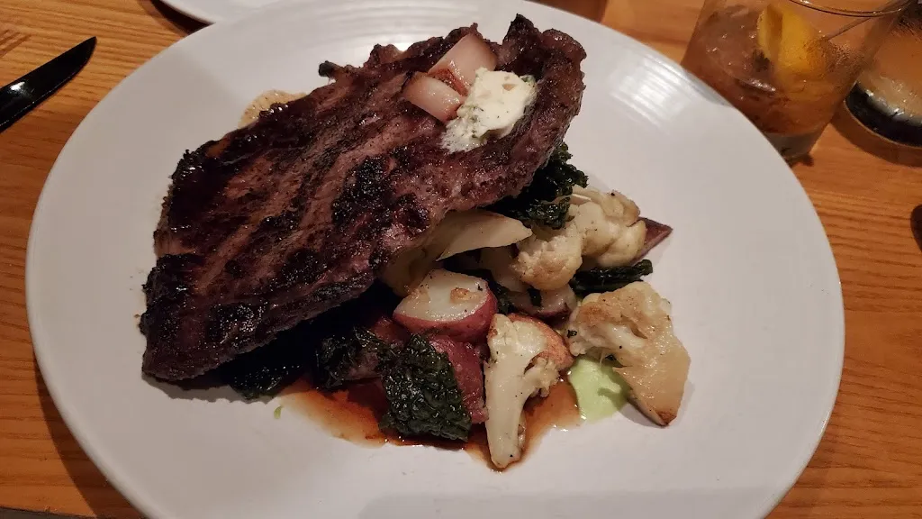 Menu_Roots Restaurant & Bar_Camas_image_9