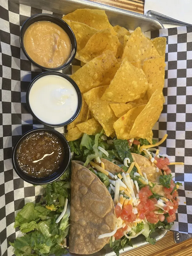 Amanda_JB's Taphouse & Grill_Camas_review