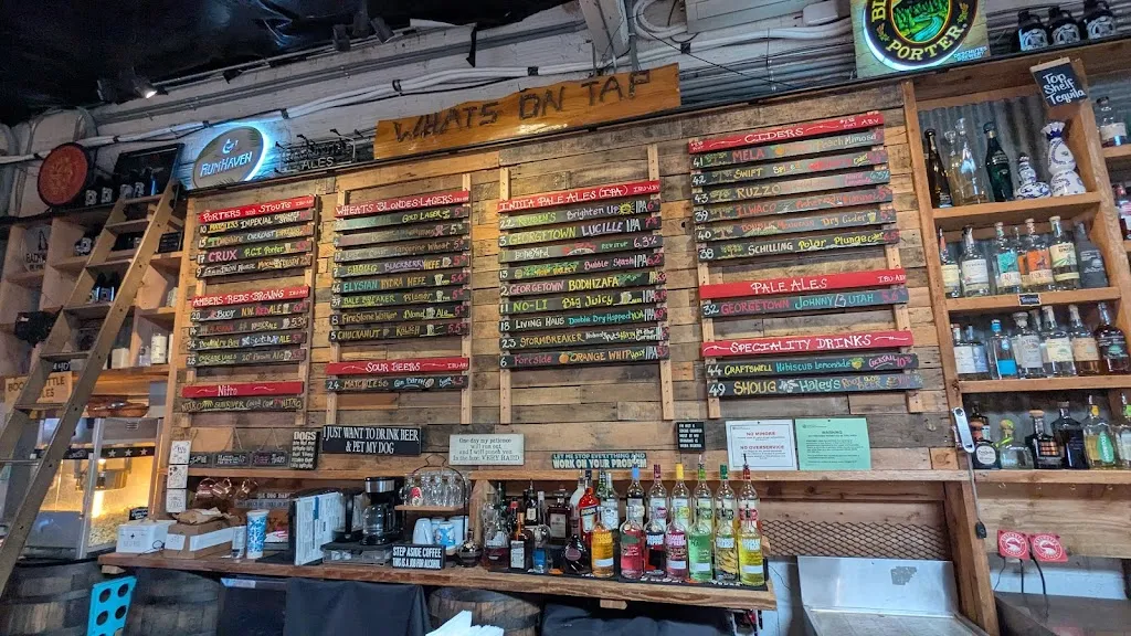 John Ochenduski_A Beer at a Time_Camas_review