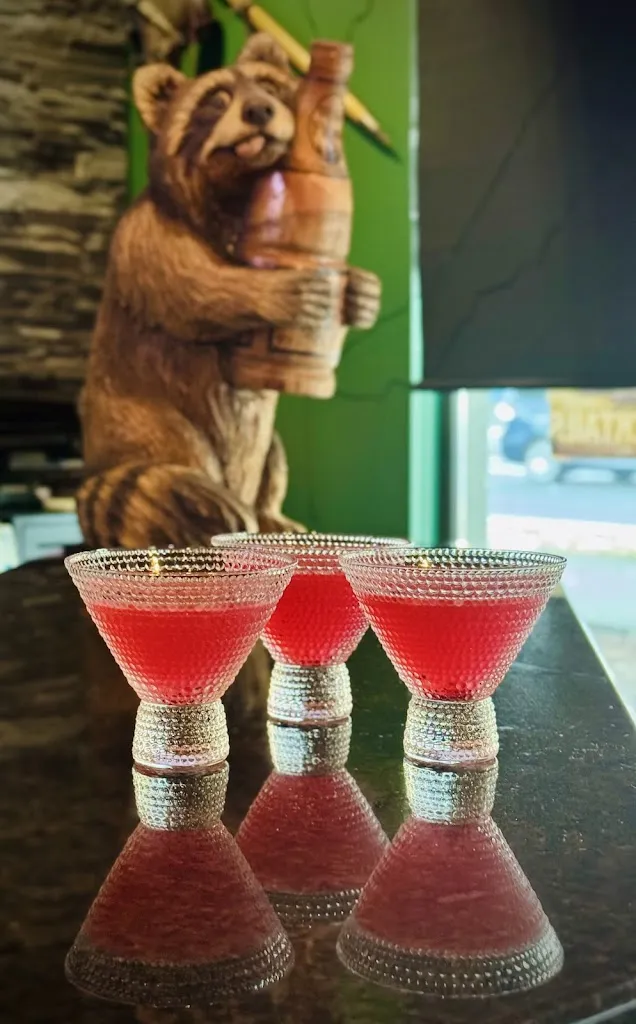 Anamika Patnaik_Wyld Pines Bar & Restaurant_Camas_review