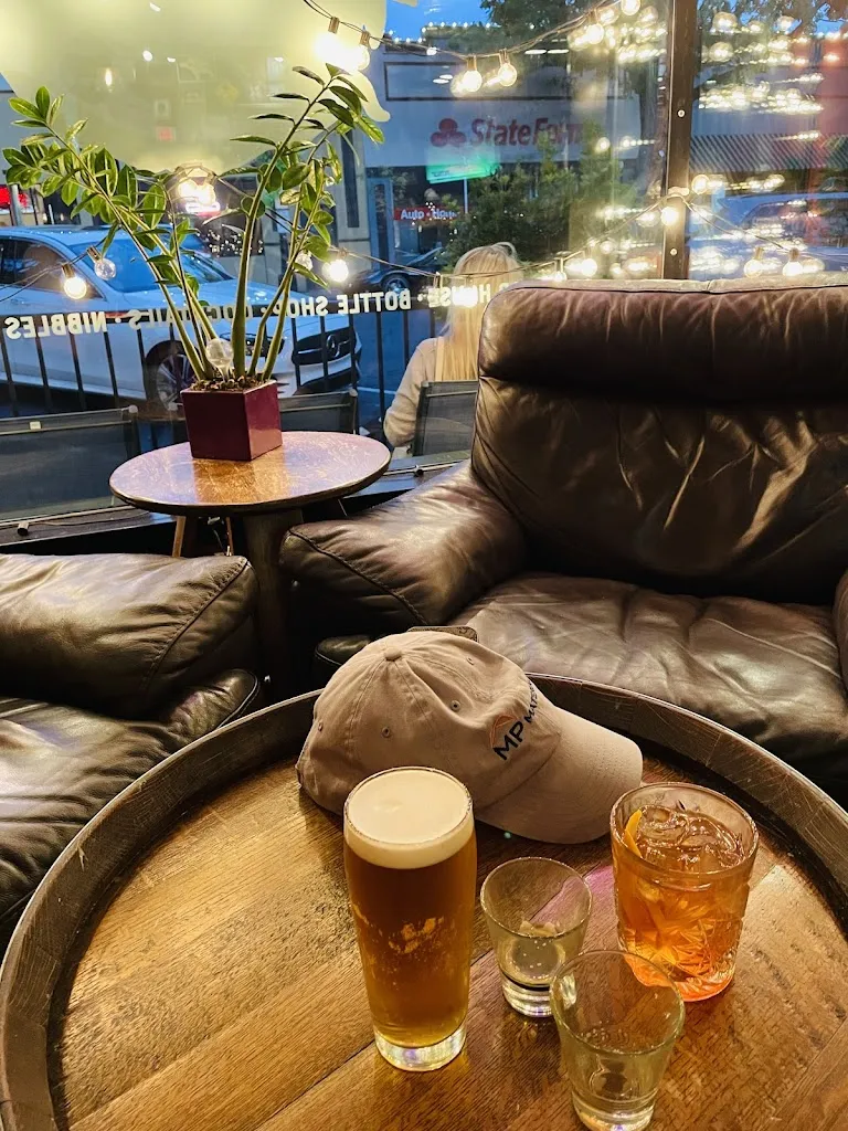 Menu_Caps N' Taps_Camas_image_5