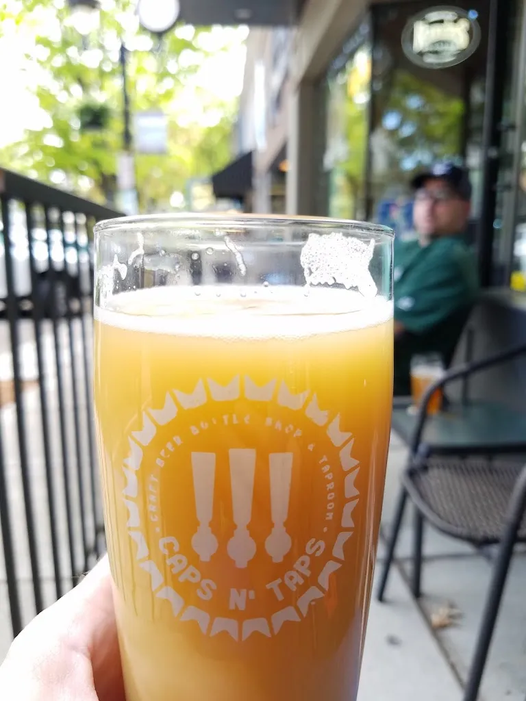 Menu_Caps N' Taps_Camas_image_8