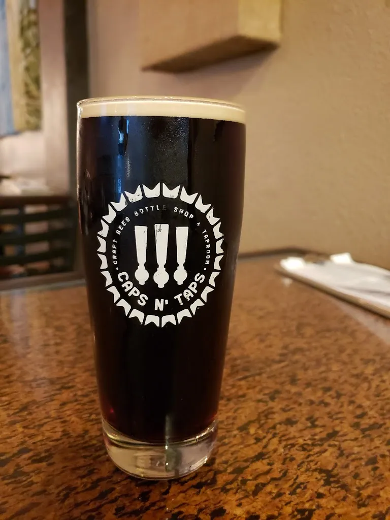 Caps N' Taps_Camas_slider_image_2