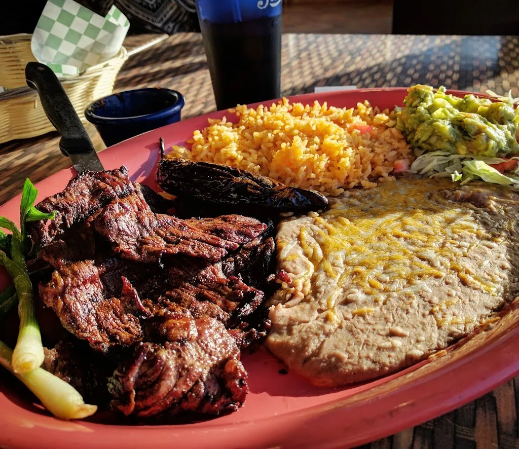 Los Potrillos Mexican Restaurant & Bar_Camas_slider_image_3