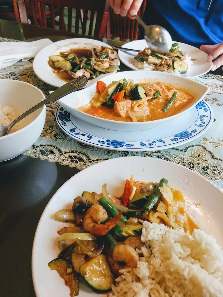 Menu_Camas Thai Cuisine_Camas_image_7