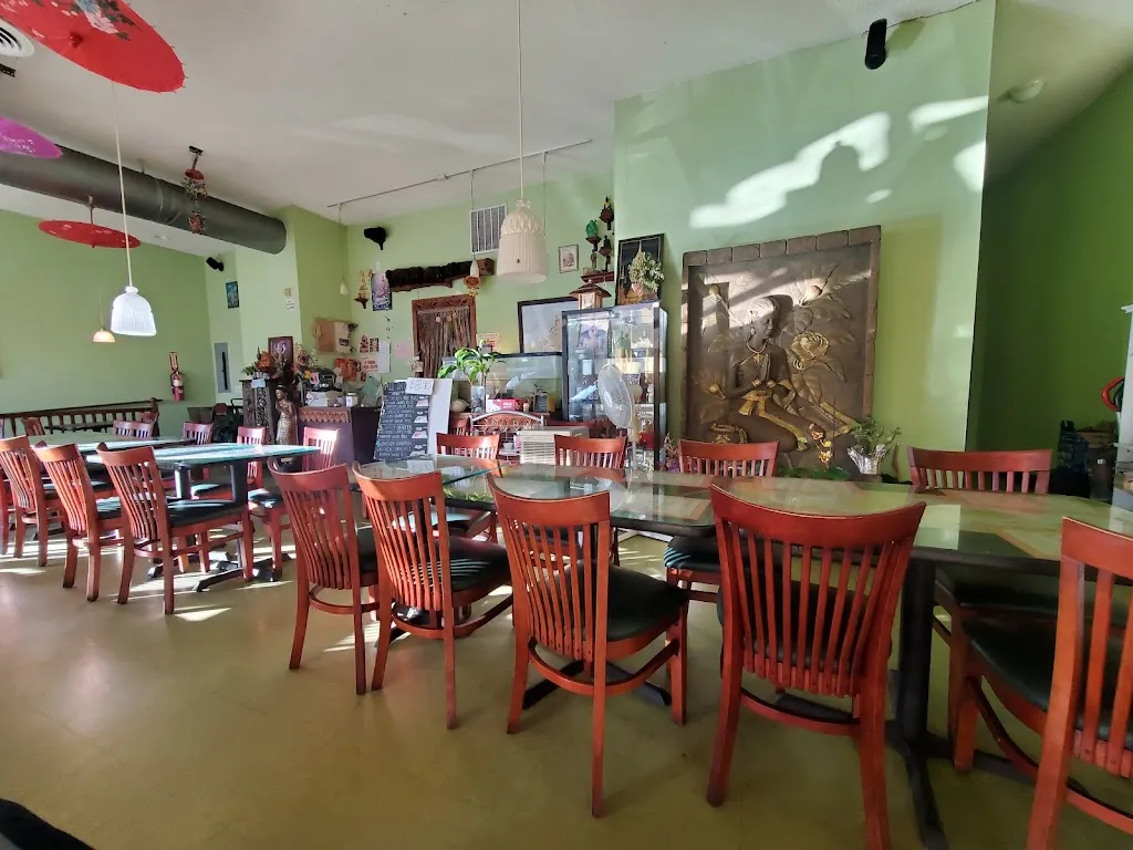 Camas Thai Cuisine restaurant in Camas