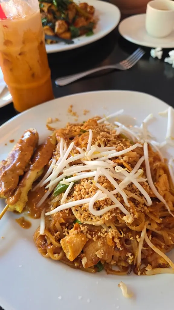 Thai Bloom!_Camas_slider_image_3