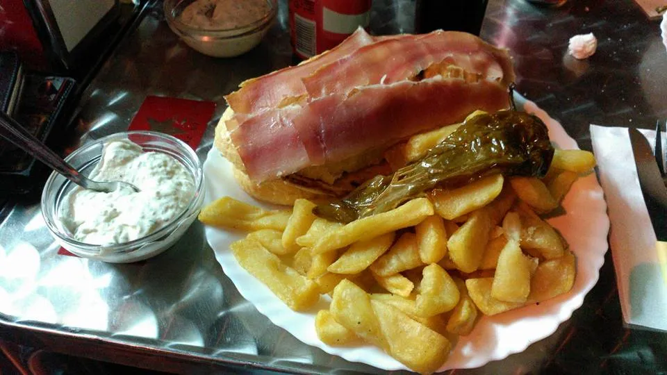 Casa Quini_Camas_slider_image_3