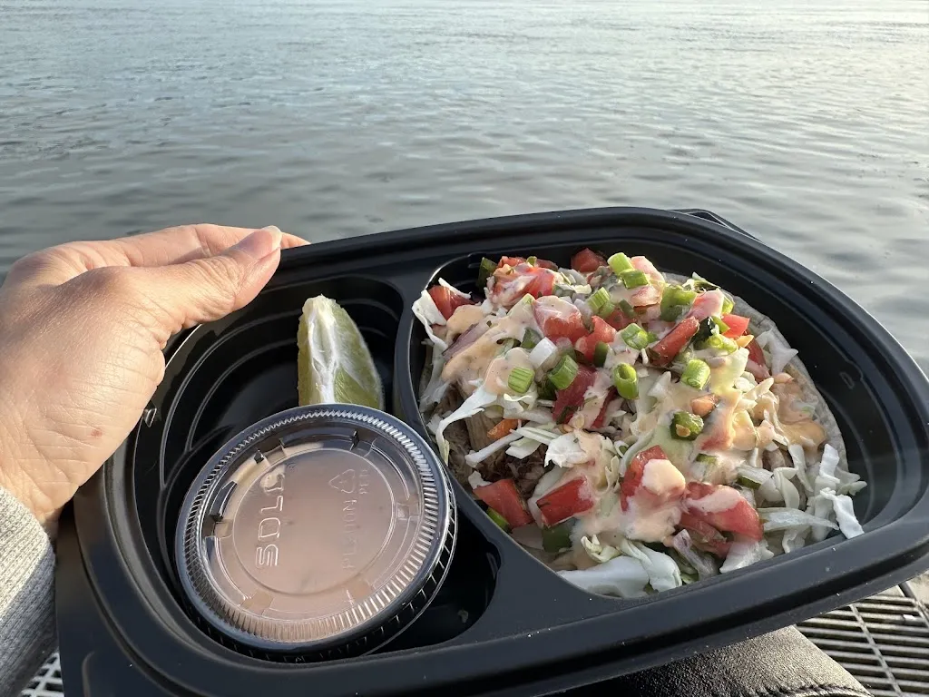 Menu_Little Kahuna’s_Camas_image_8