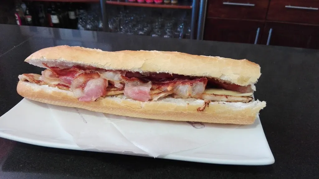 Menu_Cafe Bar Mogambo_Benahadux_immagine_9