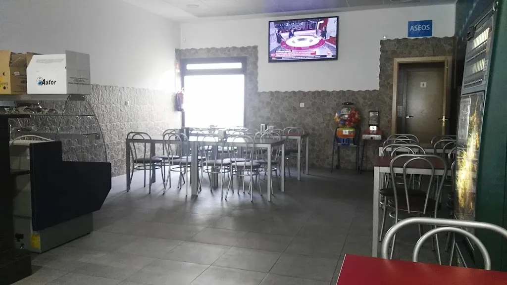 Cafe Bar Mogambo restaurant in Benahadux