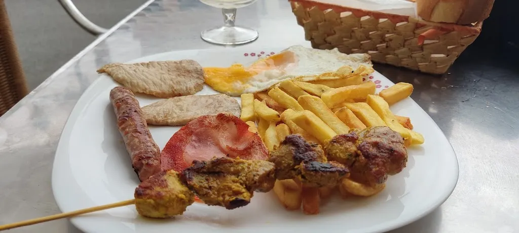 Cafe Bar Mogambo_Benahadux_slider_image_2