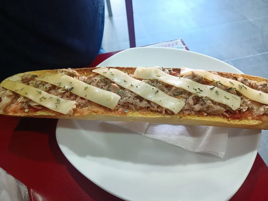 Cafe Bar Mogambo_Benahadux_slider_image_3