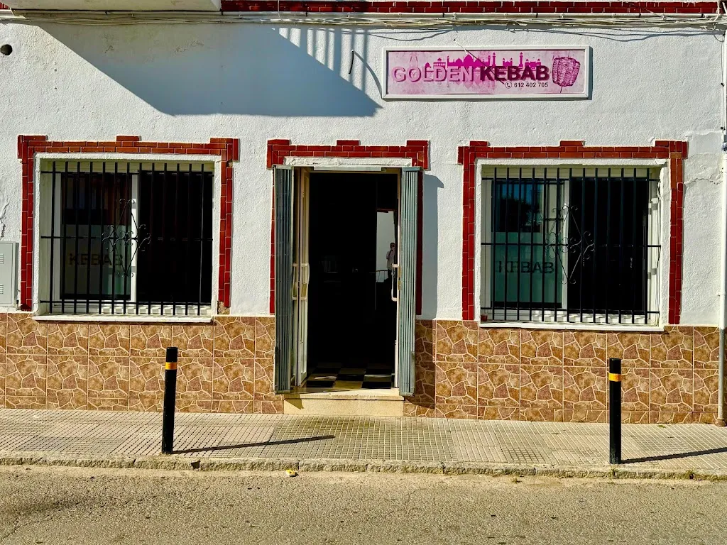 Golden Kebab restaurant in Cantillana