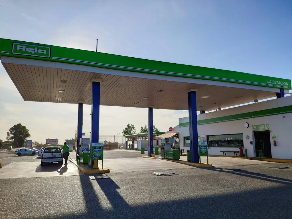 Área de Servicio La Estación_Cantillana_slider_image_1