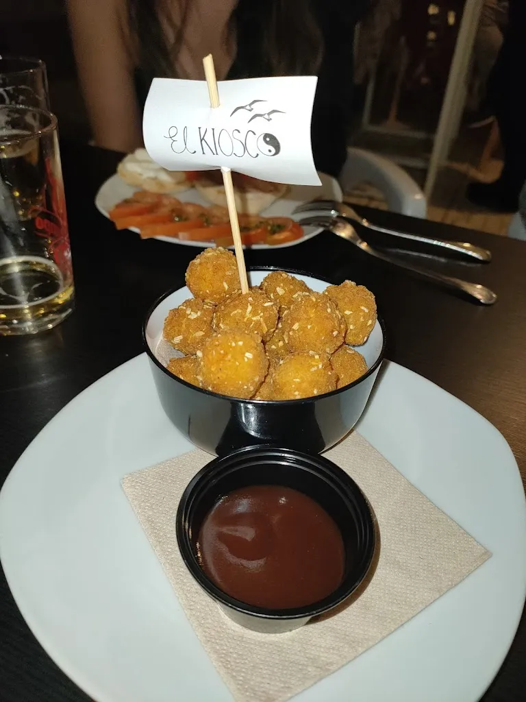 Bar El Kiosco_Carrión de los Céspedes_slider_image_3