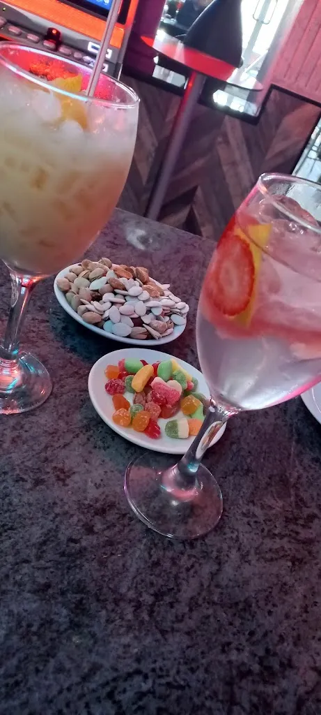 Mari Carmen Rodríguez_Bar Kiko's_Casariche_review