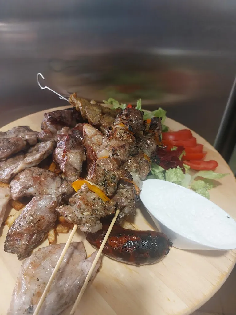 Menu_Bar LEGENDARIO_Benahadux_image_5