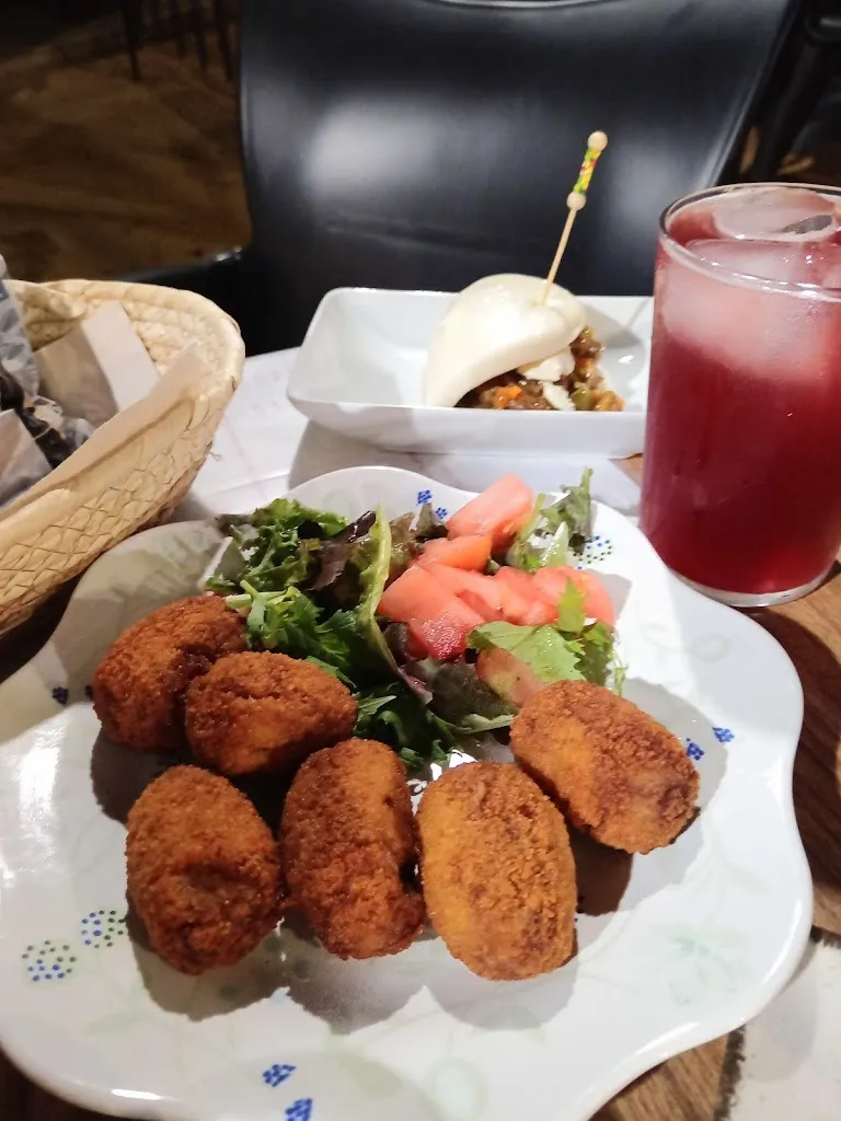 Maria Bazaga_La Tarara de Guzmán_Castilleja de Guzmán_review