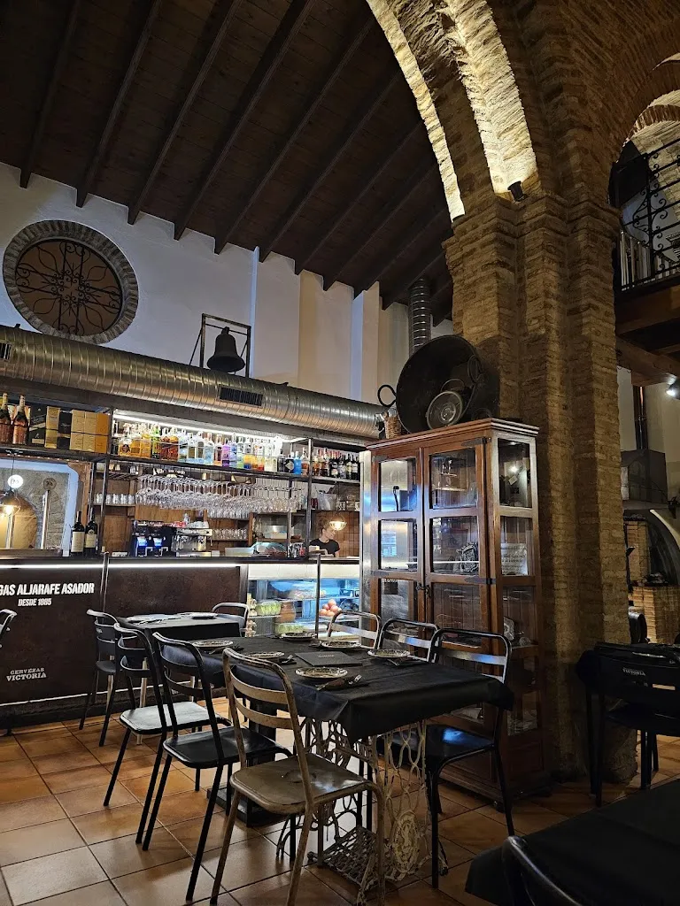 Bodega aljarafe restaurant in Castilleja de Guzmán