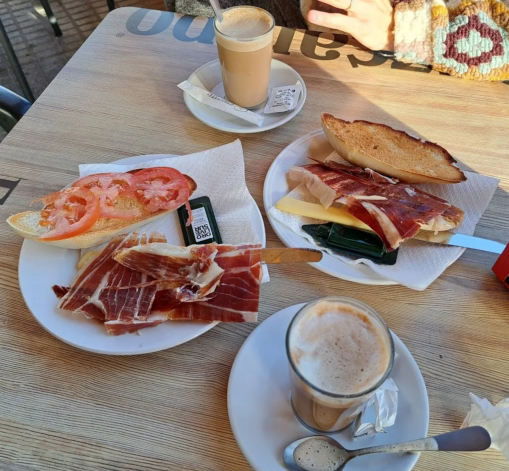 Menu_Lusitania Tapas – Restaurante & Cervecería en Castilleja de la Cuesta_Castilleja de Guzmán_image_9