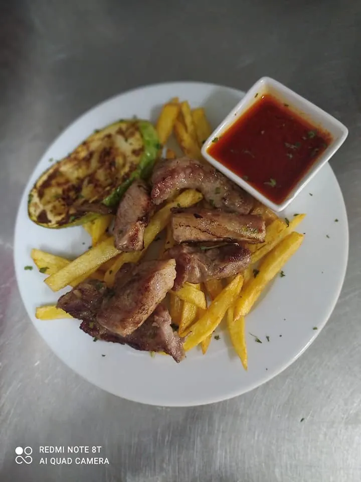 Lusitania Tapas – Restaurante & Cervecería en Castilleja de la Cuesta_Castilleja de Guzmán_slider_image_3