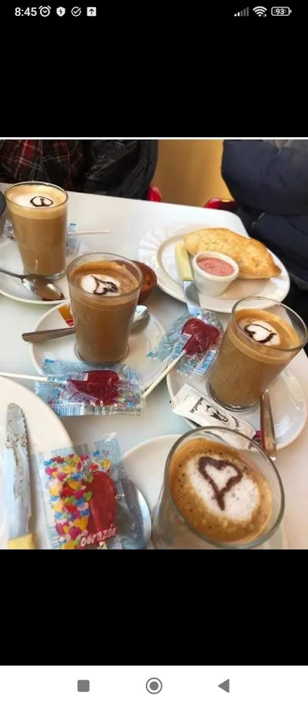 Menu_Cafetería Dunchuelas_Castilleja de Guzmán_image_2