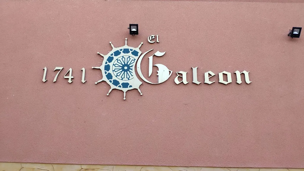 Simon Cuadrado_Pub Cafe El Galeon 1741_Benahadux_review