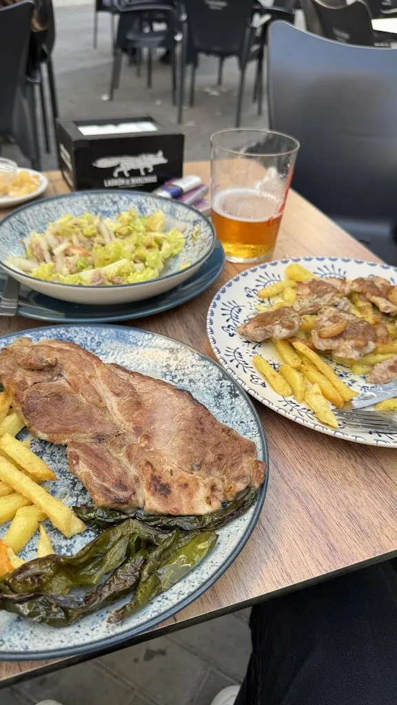 Bar Ryky_Castilleja del Campo_slider_image_3