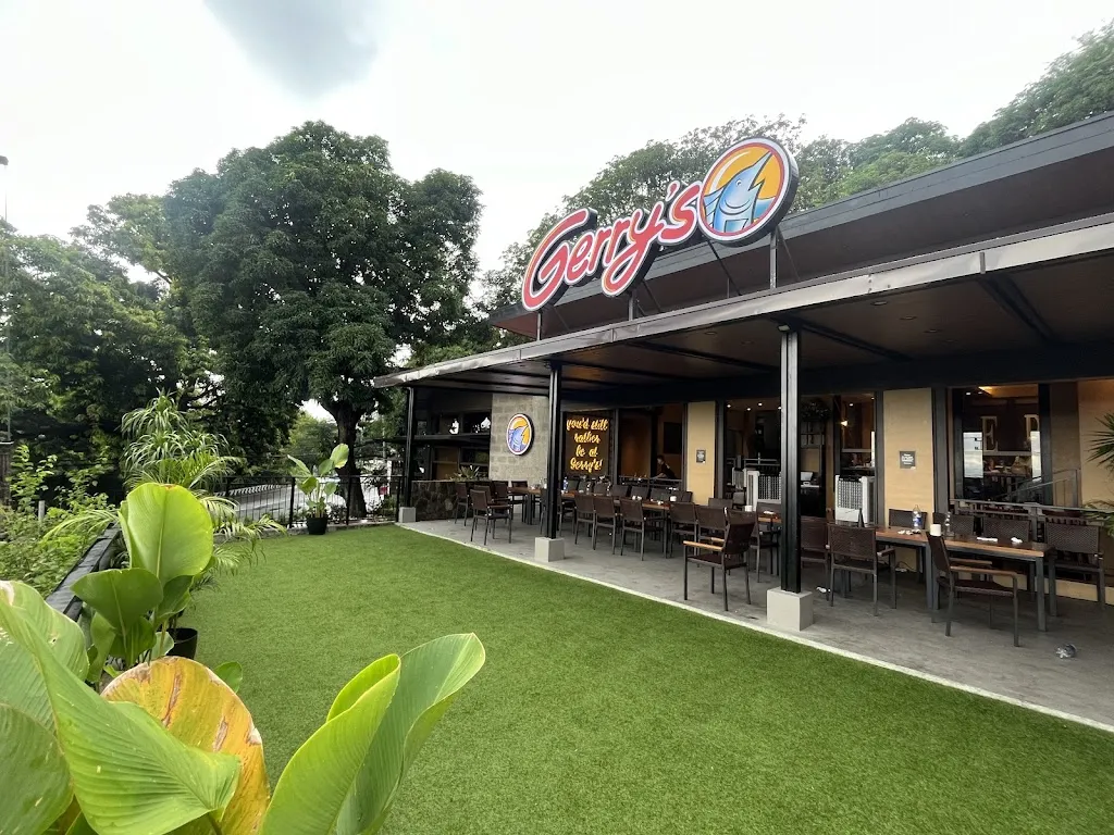 Gerry's Carmona _Carmona_slider_image_1