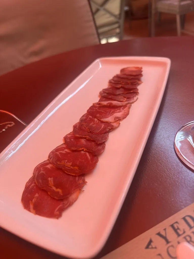 Iren Nikolova_Restaurante La Yedra_Carmona_review