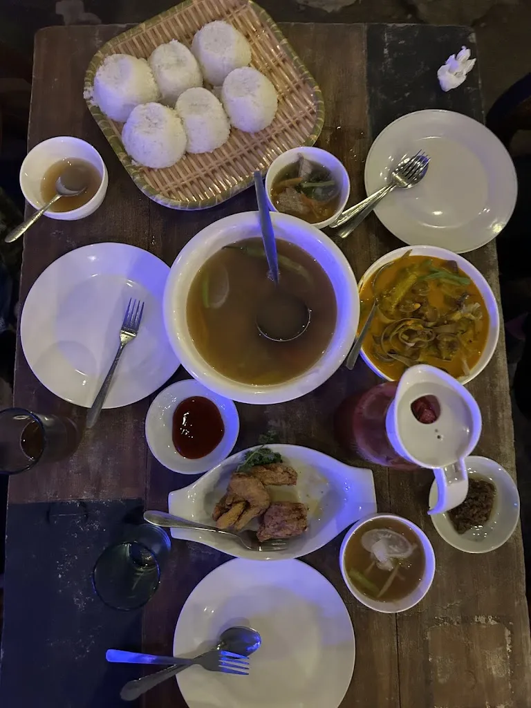 Jelein Cahilig_Piolo's Hangout @ Bonsai Garden Restobar_Carmona_review