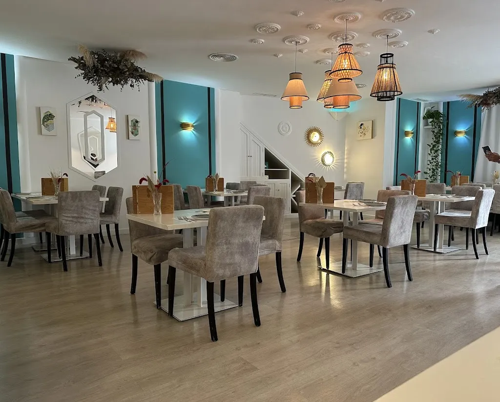 Bar restaurante Lolita Fusión_Carmona_slider_image_1