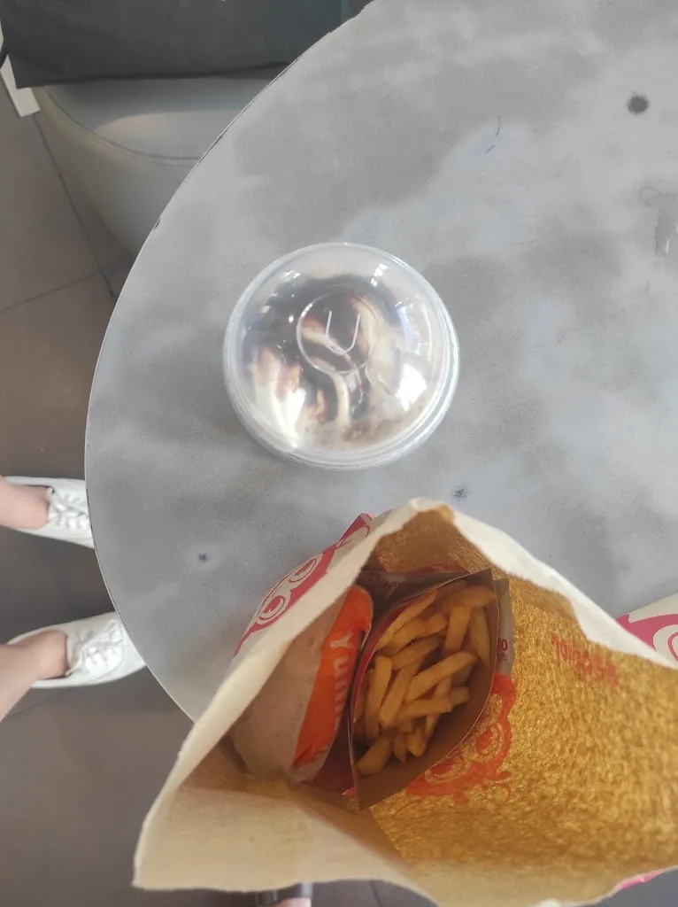 Menu_Jollibee - Paseo de Carmona_Carmona_image_9