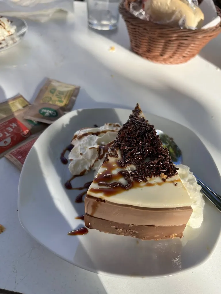 Familia Cilleruelo Vidal_Emilio_Carmona_review