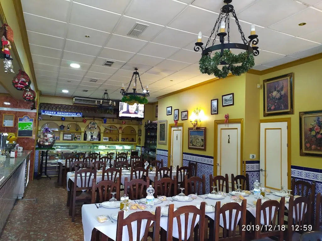 Emilio restaurant in Carmona