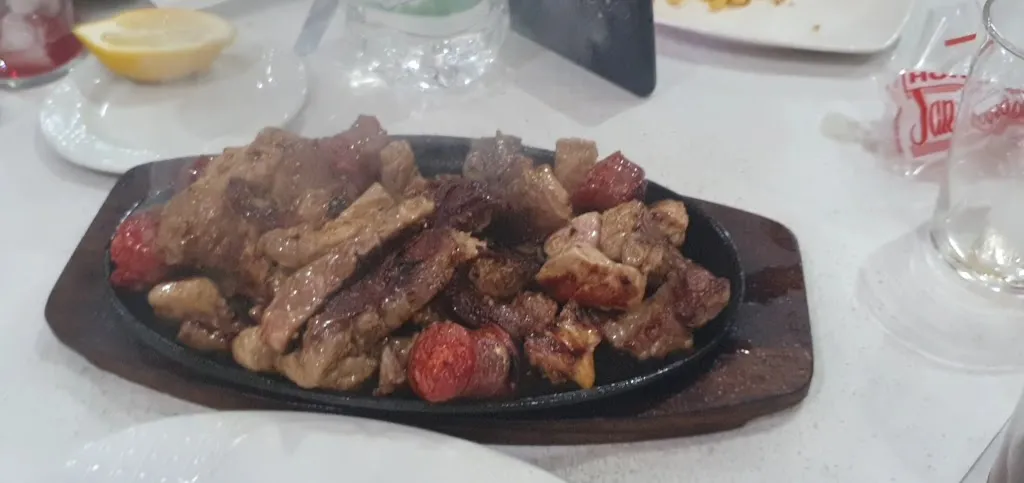 Emilio_Carmona_slider_image_2