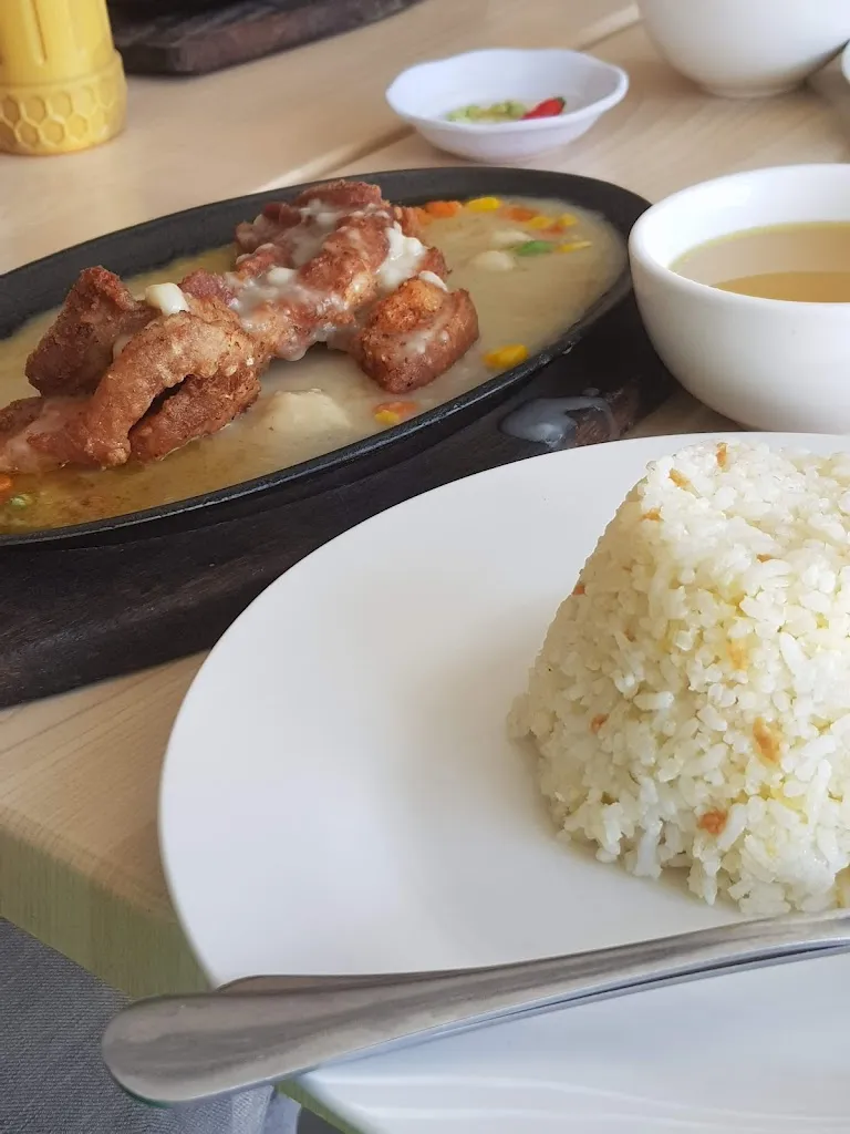 Daniel's_Carmona_slider_image_2