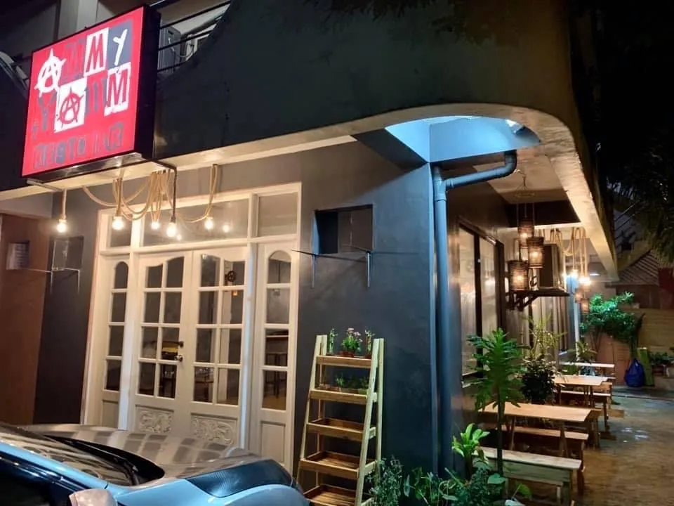 Ammy Yamm Resto Bar ristorante a Carmona