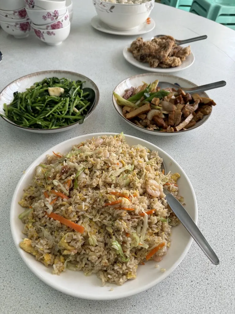 Ehsu & Eving Dumpling House_Carmona_slider_image_3