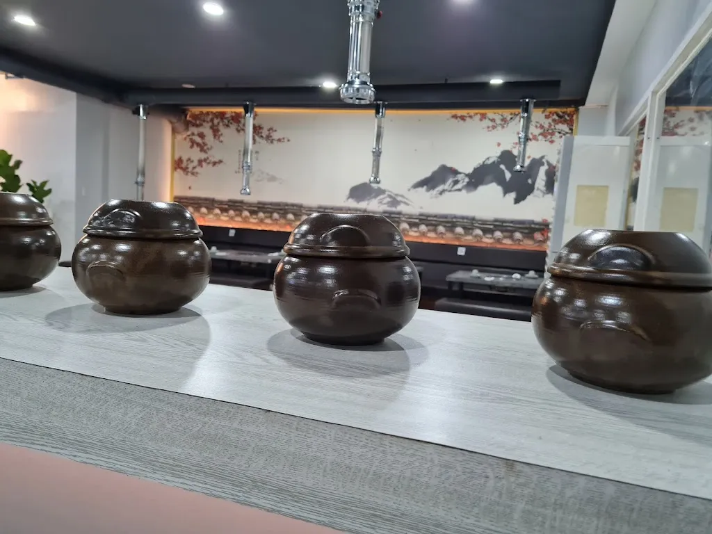 Lori Navarro_Haru Korean Restaurant And Grocery Store_Carmona_recensione