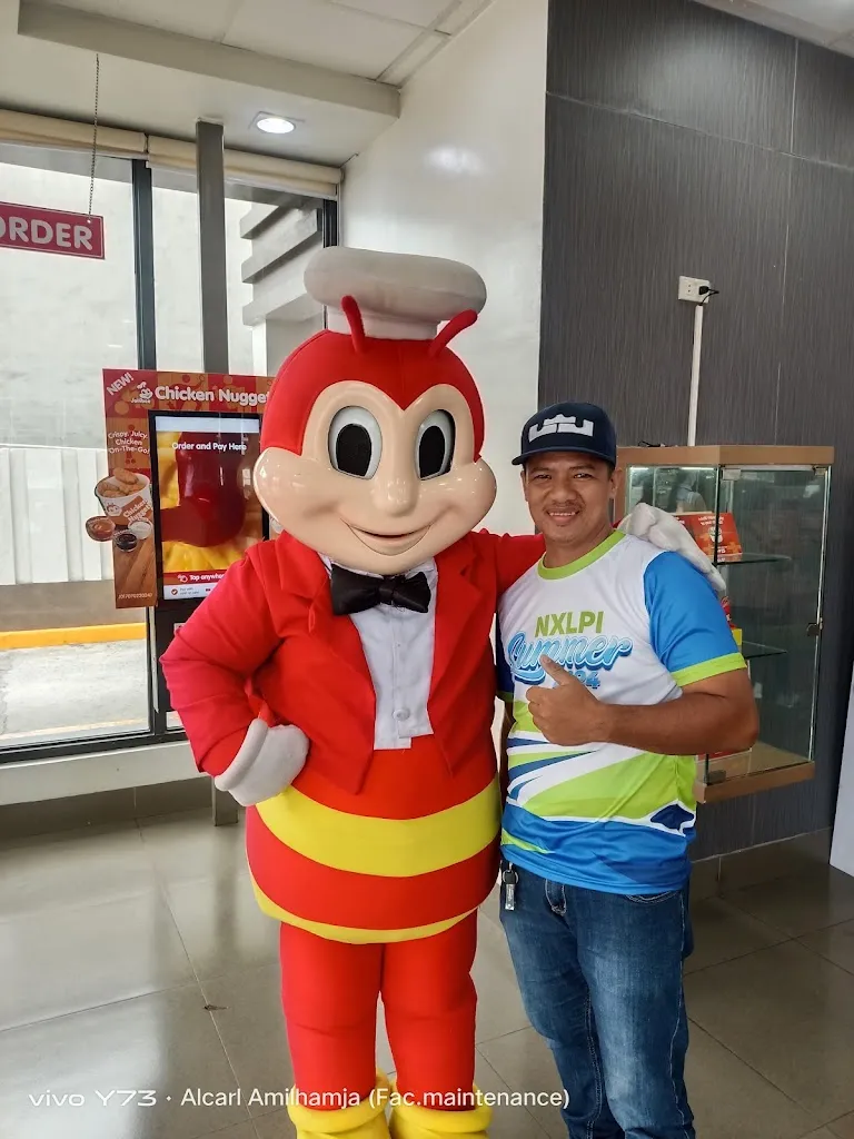 Alcarl Amilhamja_Jollibee Waltermart Carmona_Carmona_review