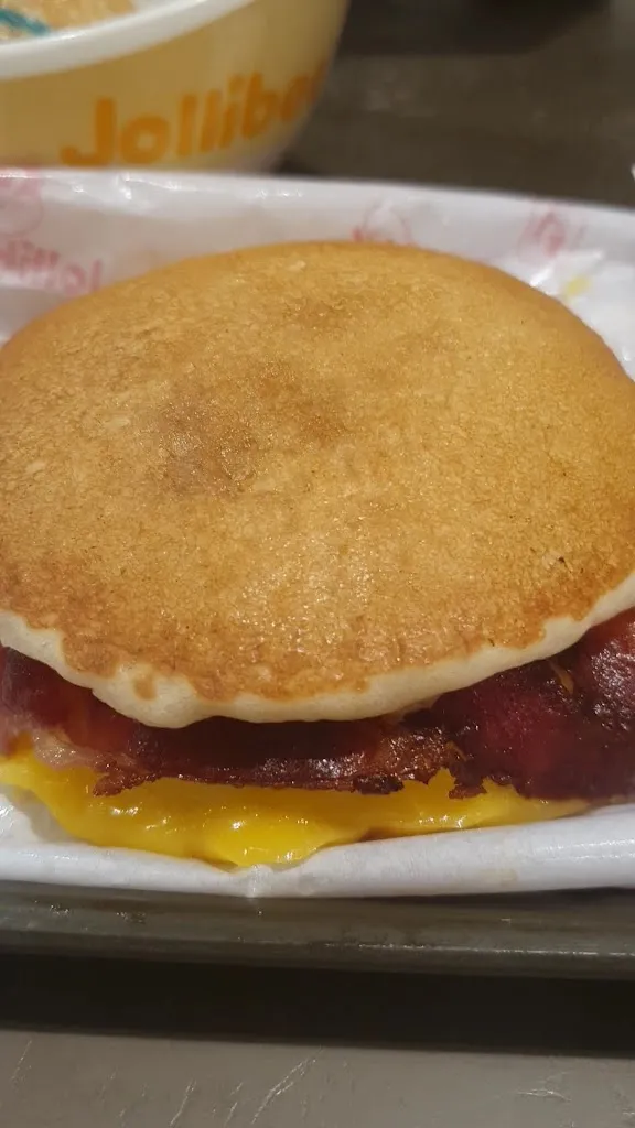 Jollibee Waltermart Carmona_Carmona_slider_image_2