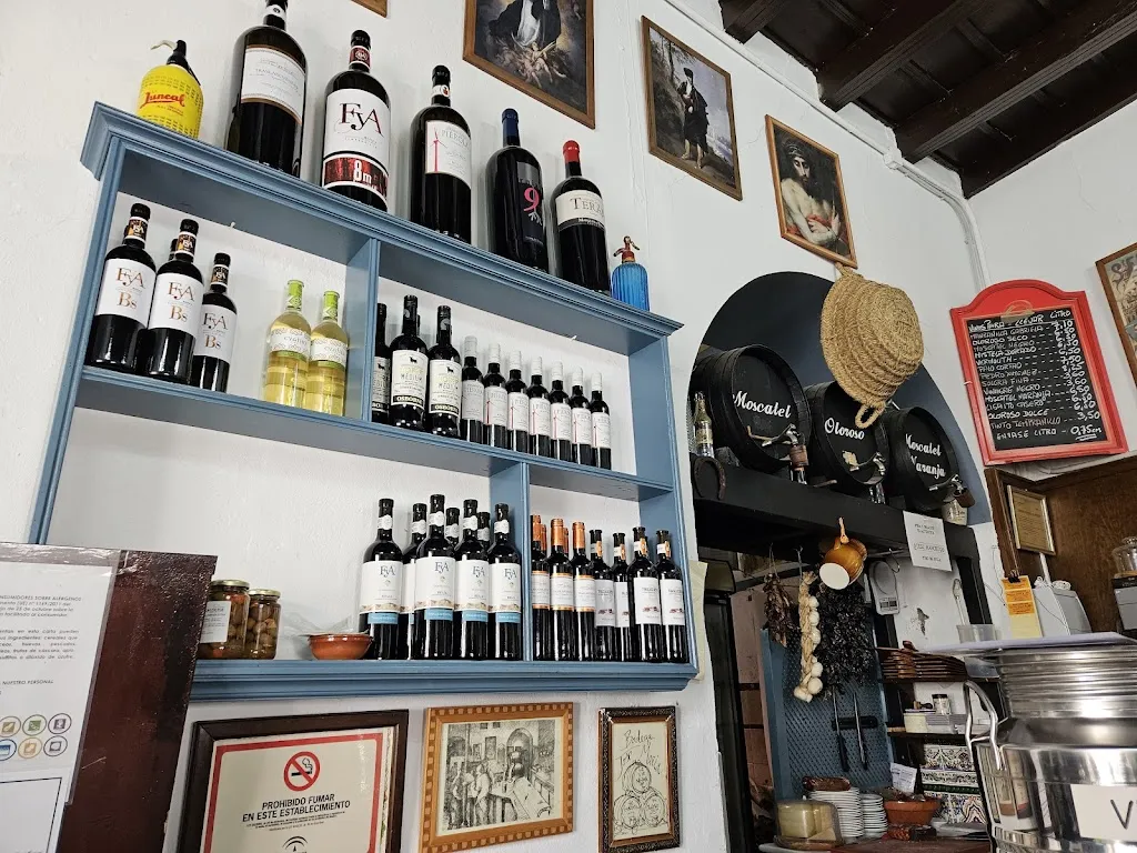 Mario R_Bodega jose maria_Carmona_review