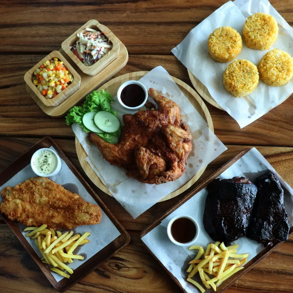 J3 sizzling, wings and ribs food house_Carmona_slider_image_2
